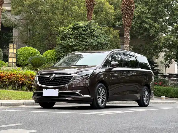 Buick GL8 2021