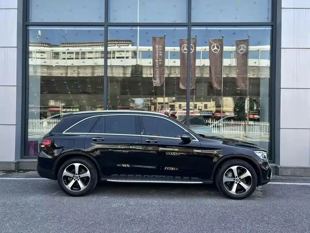 Mercedes-Benz GLC 2022