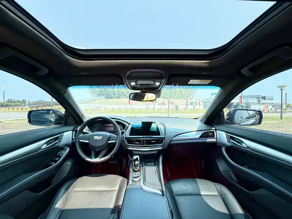 Cadillac CT5 2023