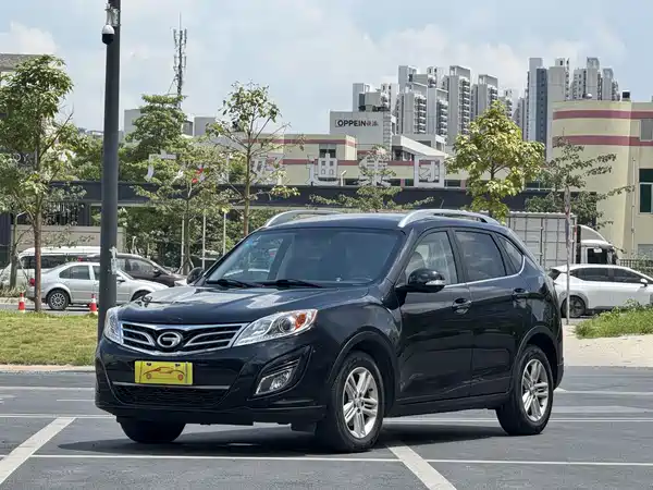 GAC Trumpchi GS5 2013