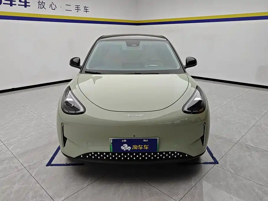 Geely Galaxy Starwish 2025 — фото 2