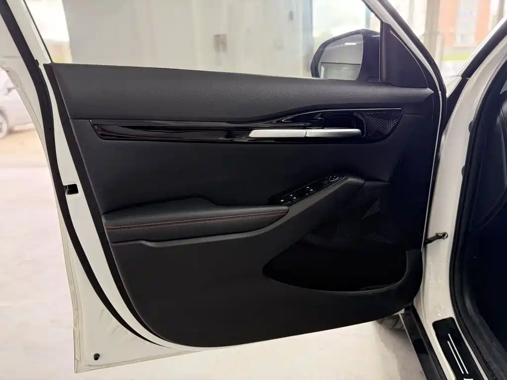 Kia KX3 2022 — фото 10