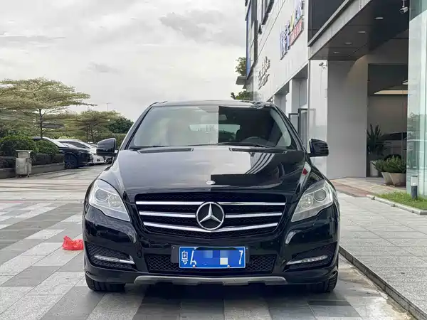 Mercedes-Benz R-Class 2016