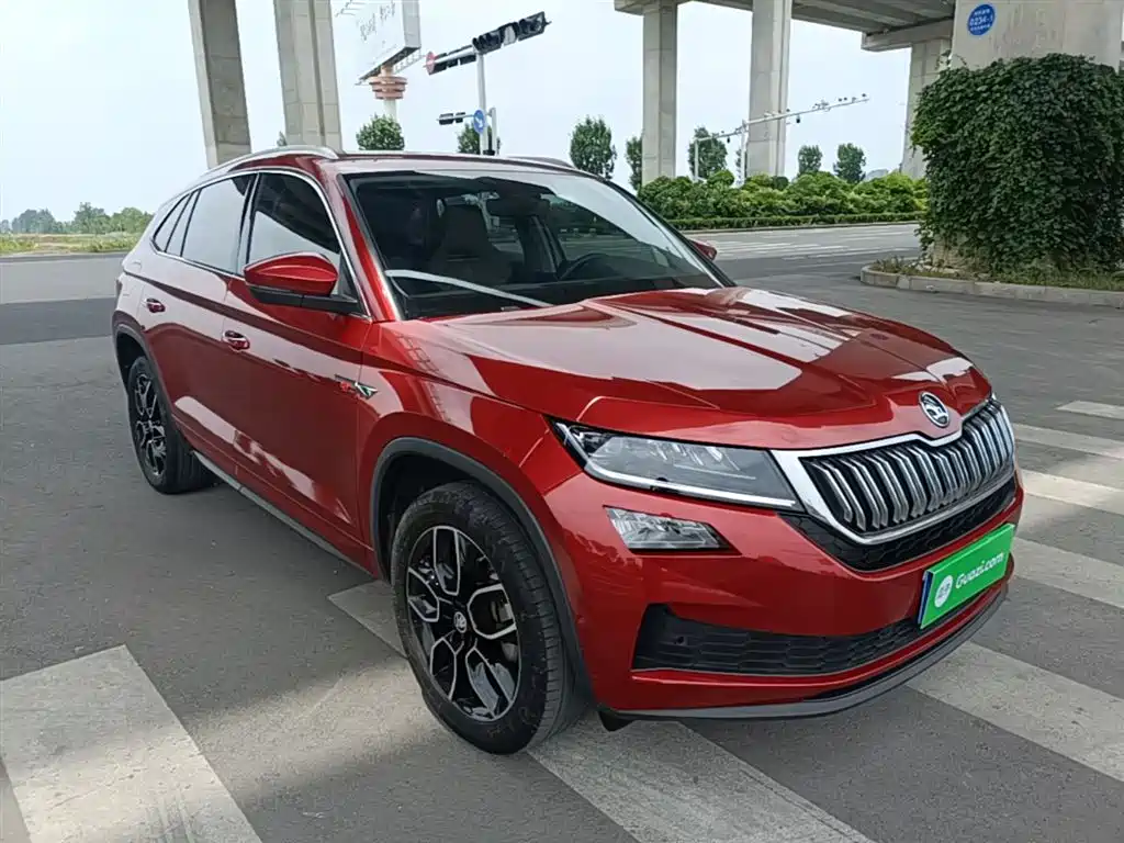 Skoda Kodiaq GT 2021 — фото 4