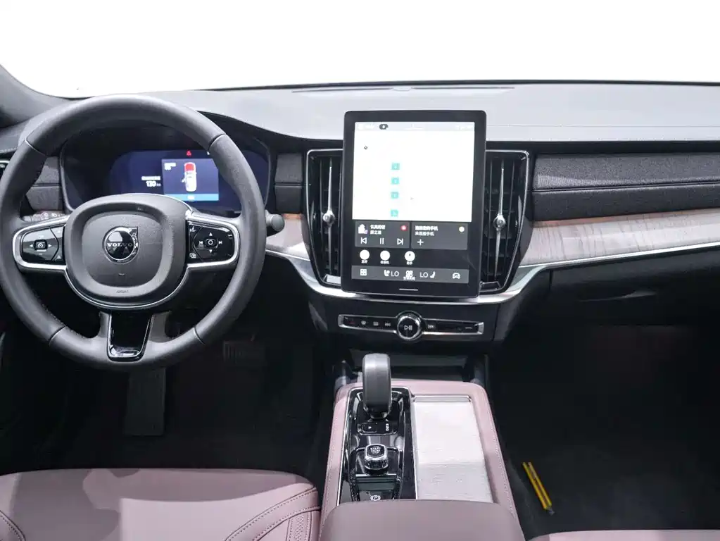 Volvo S90 2025 — фото 13