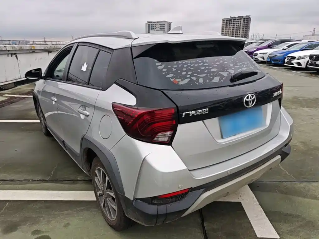 Toyota Yaris L 2020