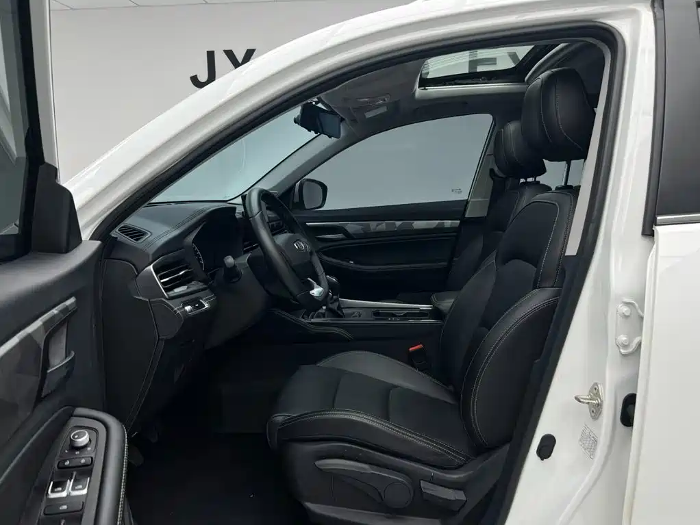 Geely Vision X6 2022 — фото 14