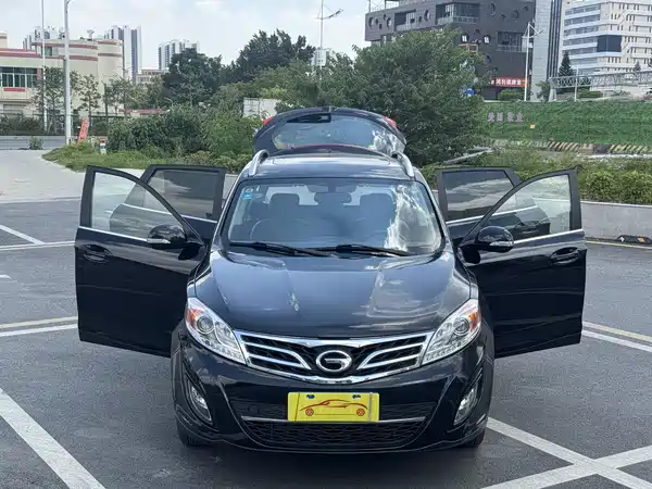 GAC Trumpchi GS5 2013