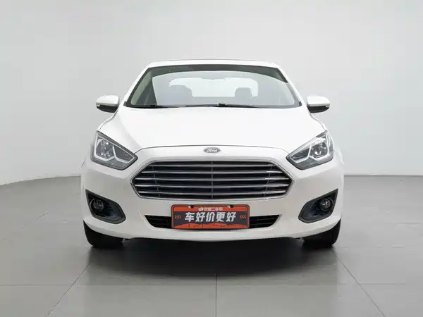 Ford Escort 2018