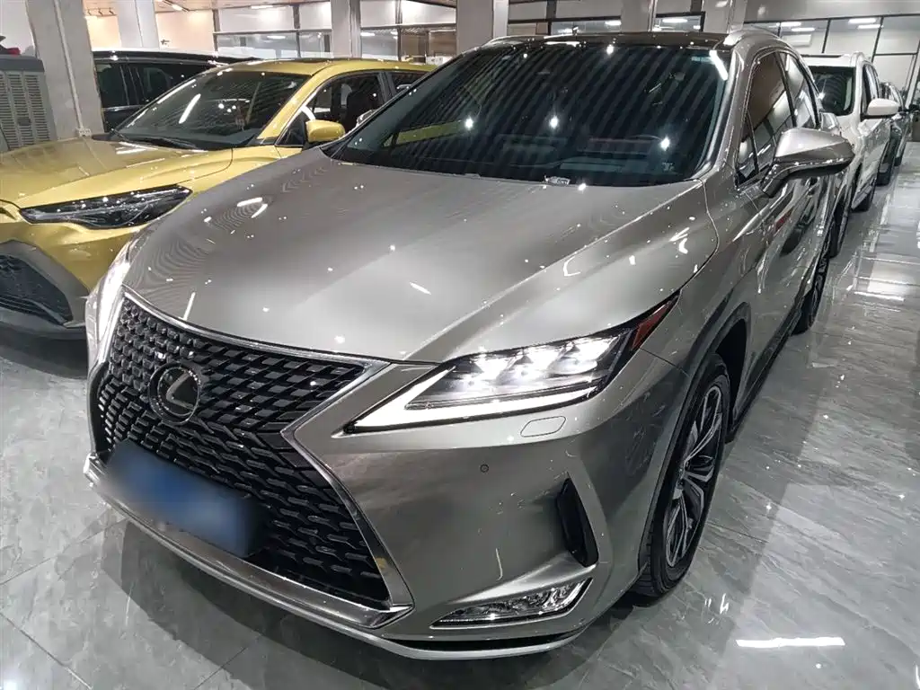 Lexus RX 2022 — фото 2