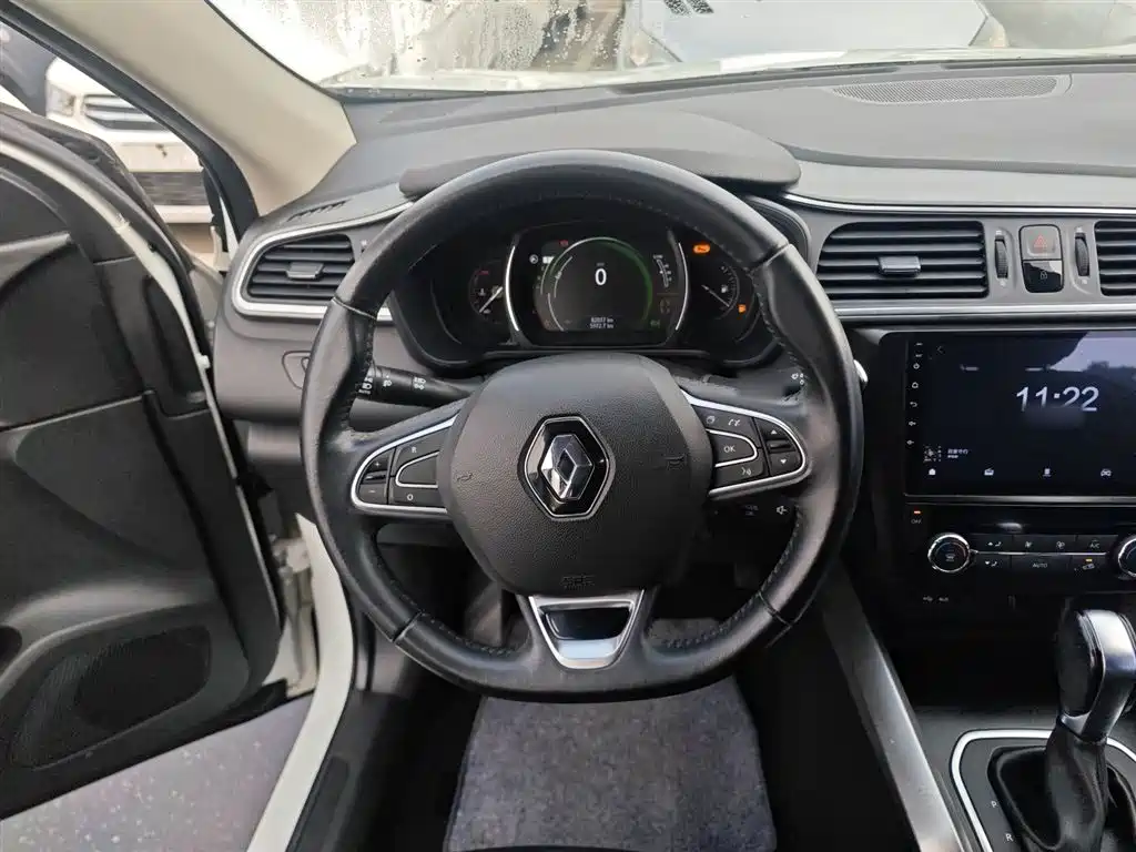 Renault Kadjar 2017 — фото 8