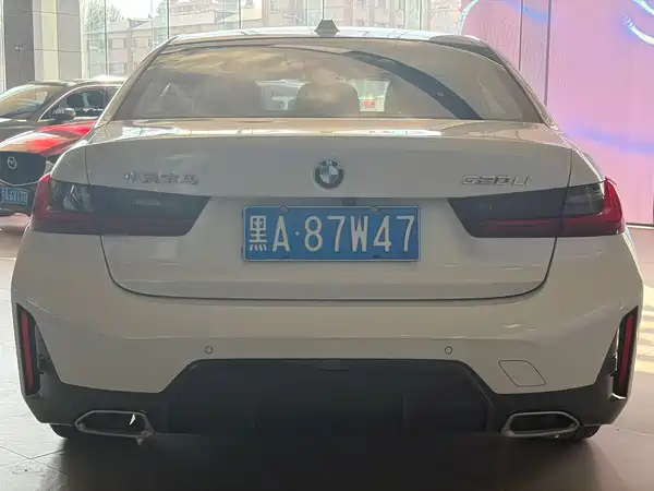 BMW 3 Series 2023