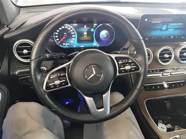 Mercedes-Benz GLC 2020