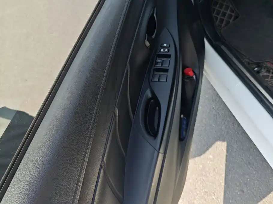 Toyota Yaris L 2019