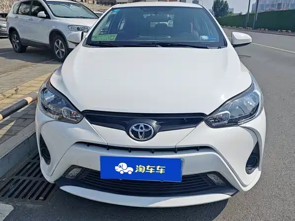 Toyota Yaris L 2019