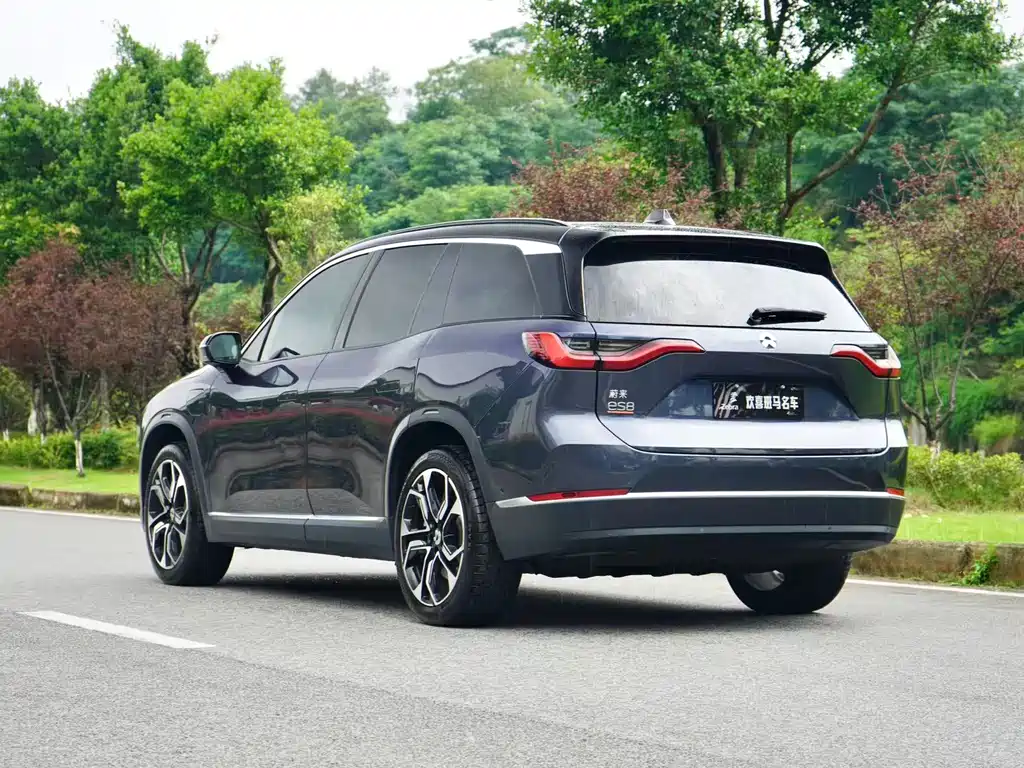 NIO ES8 2020