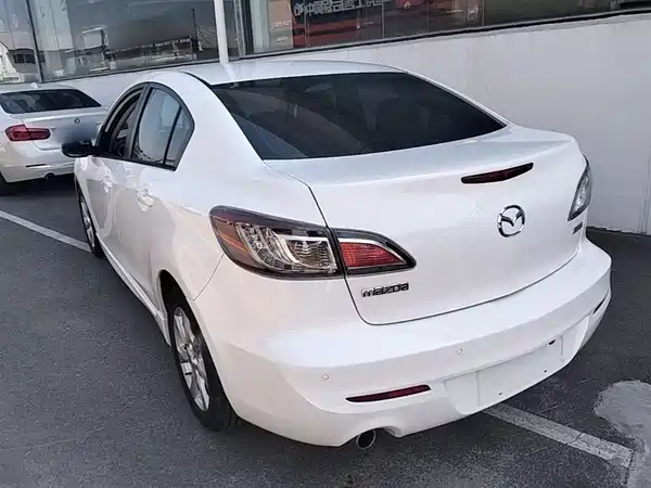 Mazda 3 Xingcheng 2015