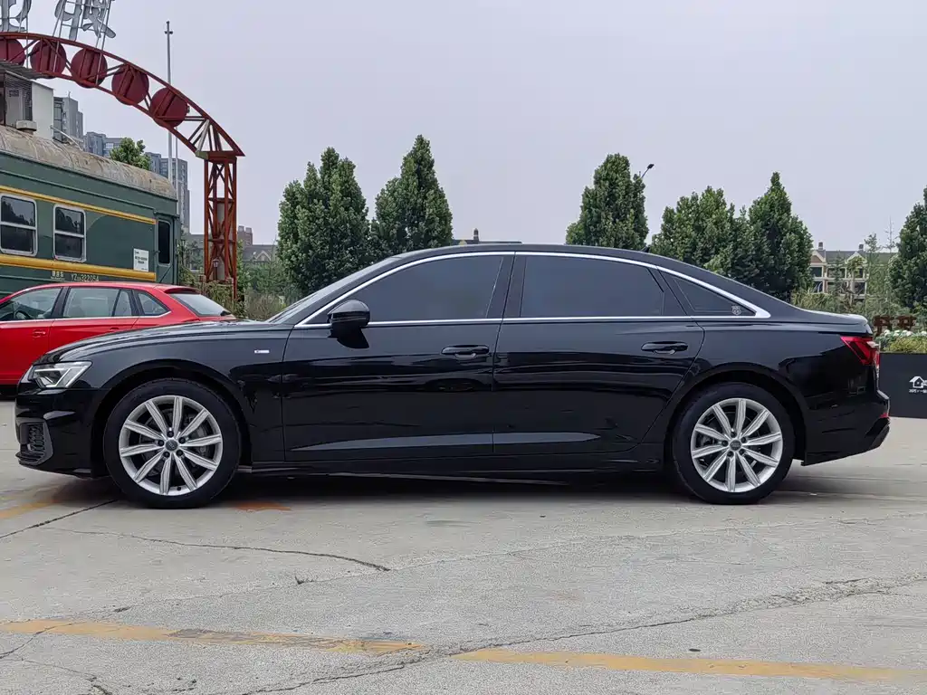Audi A6L 2021