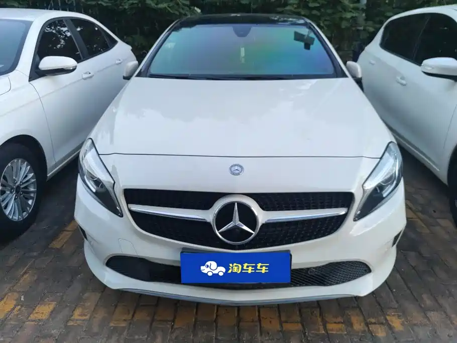 Mercedes-Benz A-Class 2021