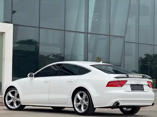 Audi A7 2014