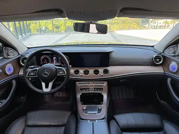 Mercedes-Benz E-Class 2019