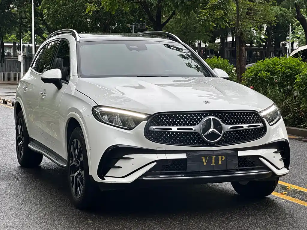 Mercedes-Benz GLC 2024