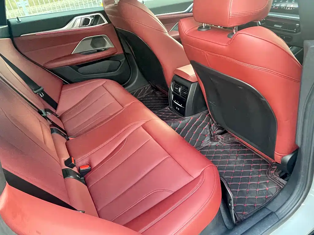 BMW i4 2025 — фото 12