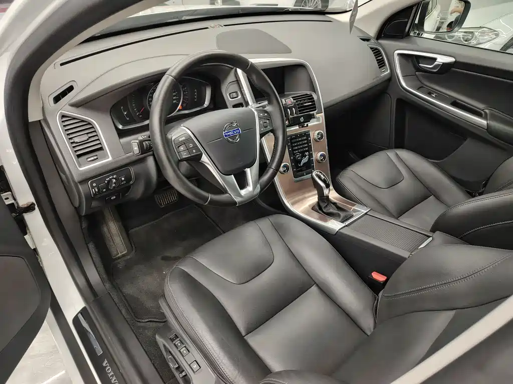 Volvo XC60 2017