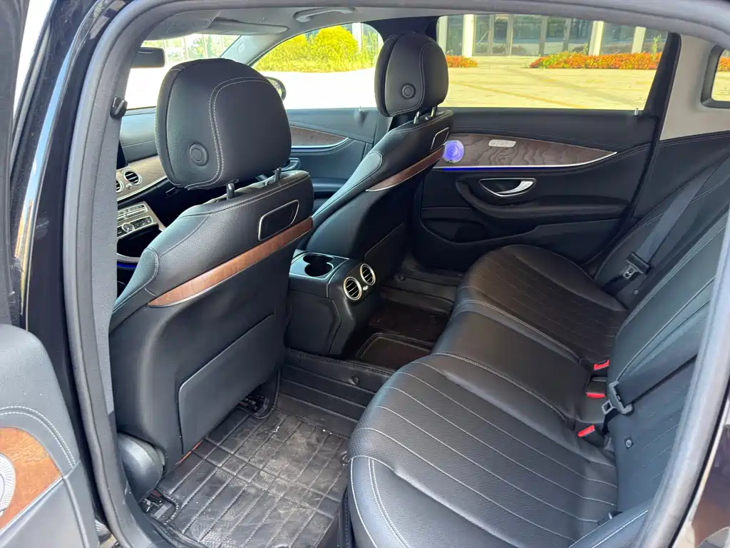 Mercedes-Benz E-Class 2019