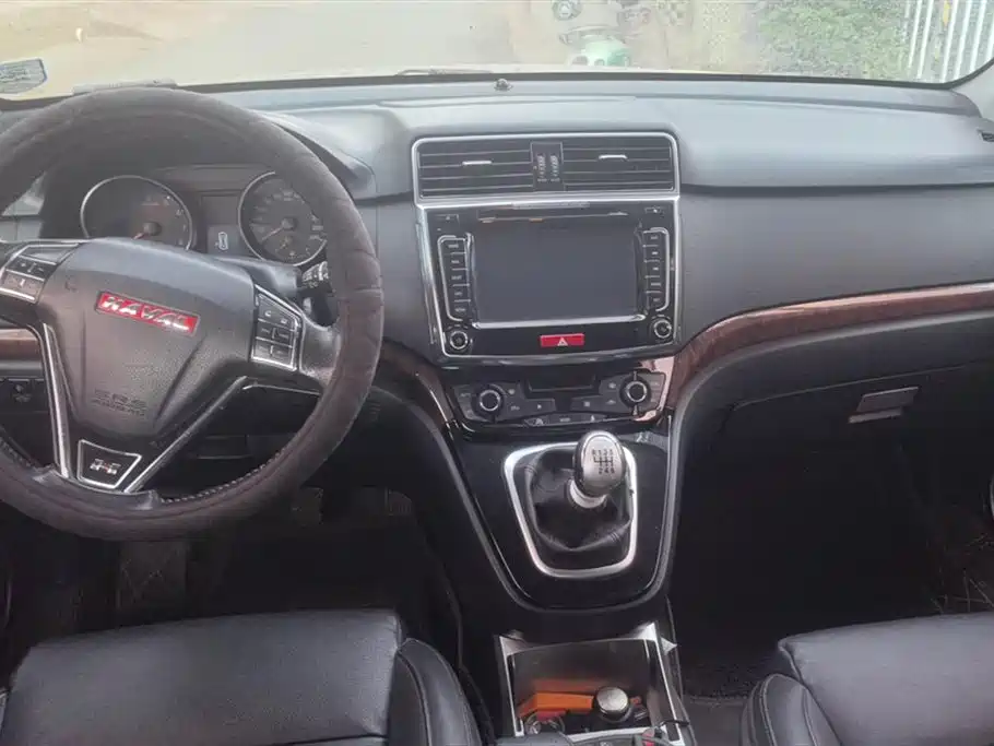 Haval H6 2015 — фото 12