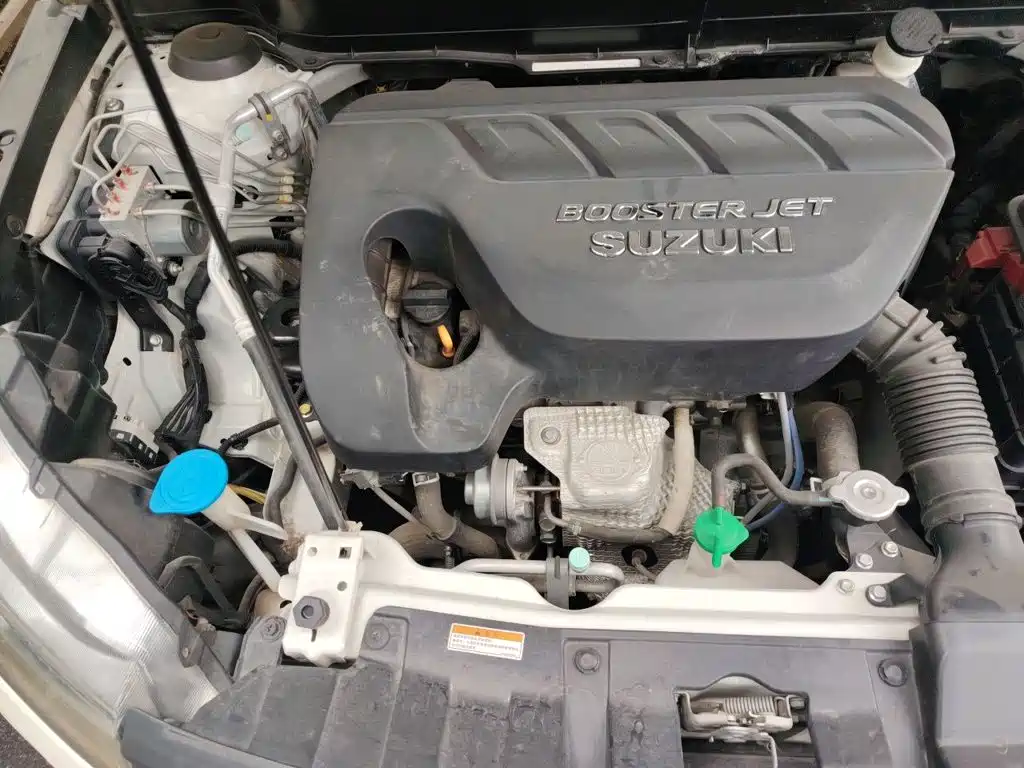 Suzuki Vitara 2018 — фото 19