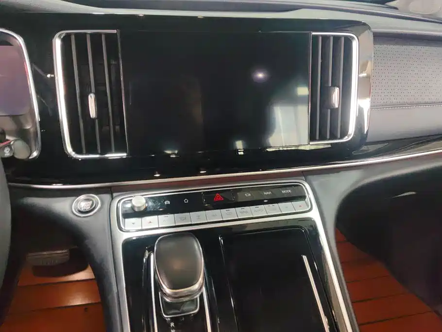 GAC Trumpchi M8 2021 — фото 13