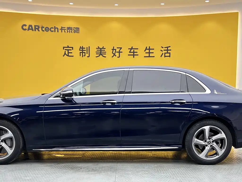 Mercedes-Benz E-Class 2019 — фото 27