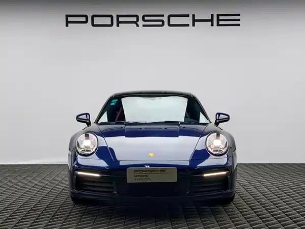Porsche 911 2020