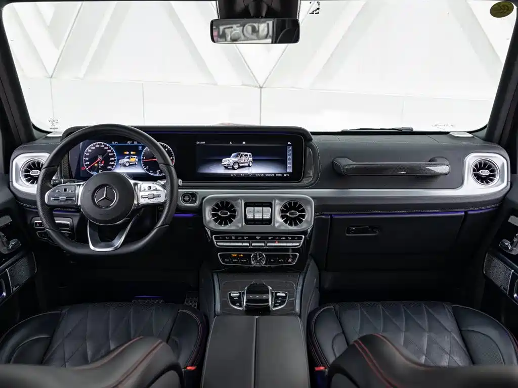 Mercedes-Benz G-Class 2025 — фото 10