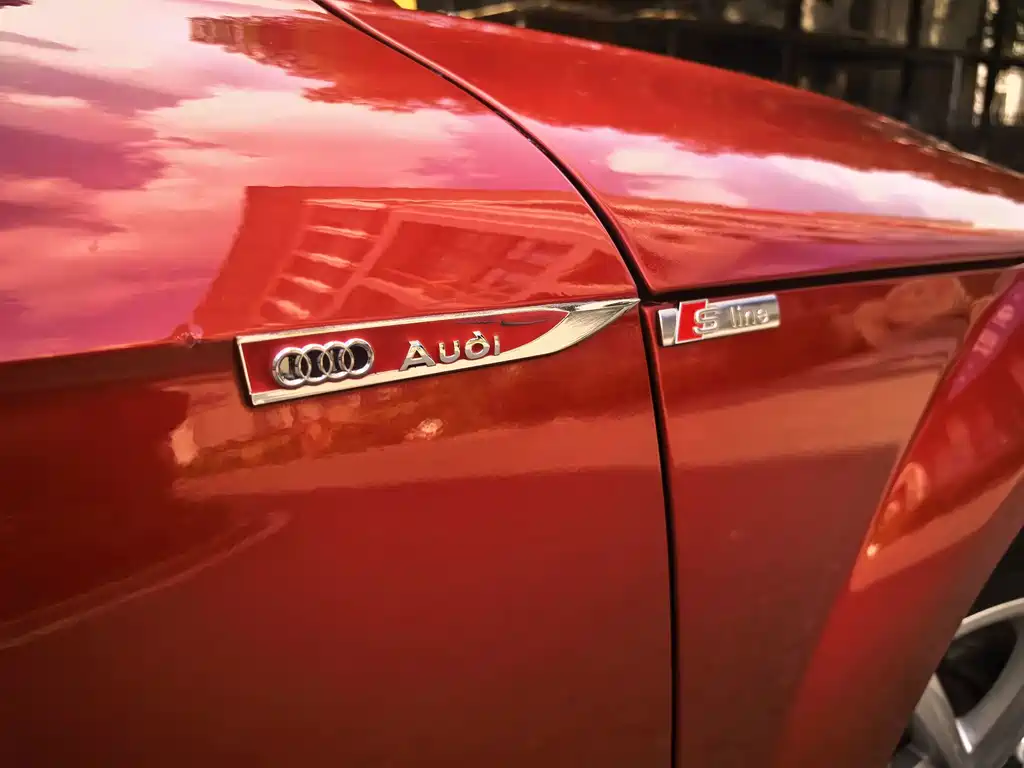 Audi TT 2014 — фото 28