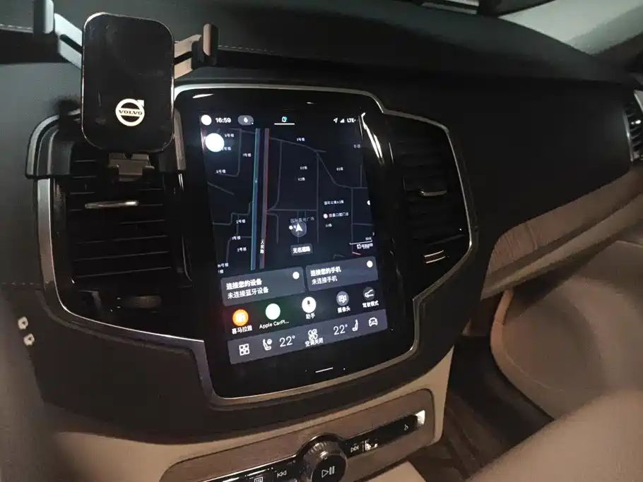 Volvo XC90 2023 — фото 13