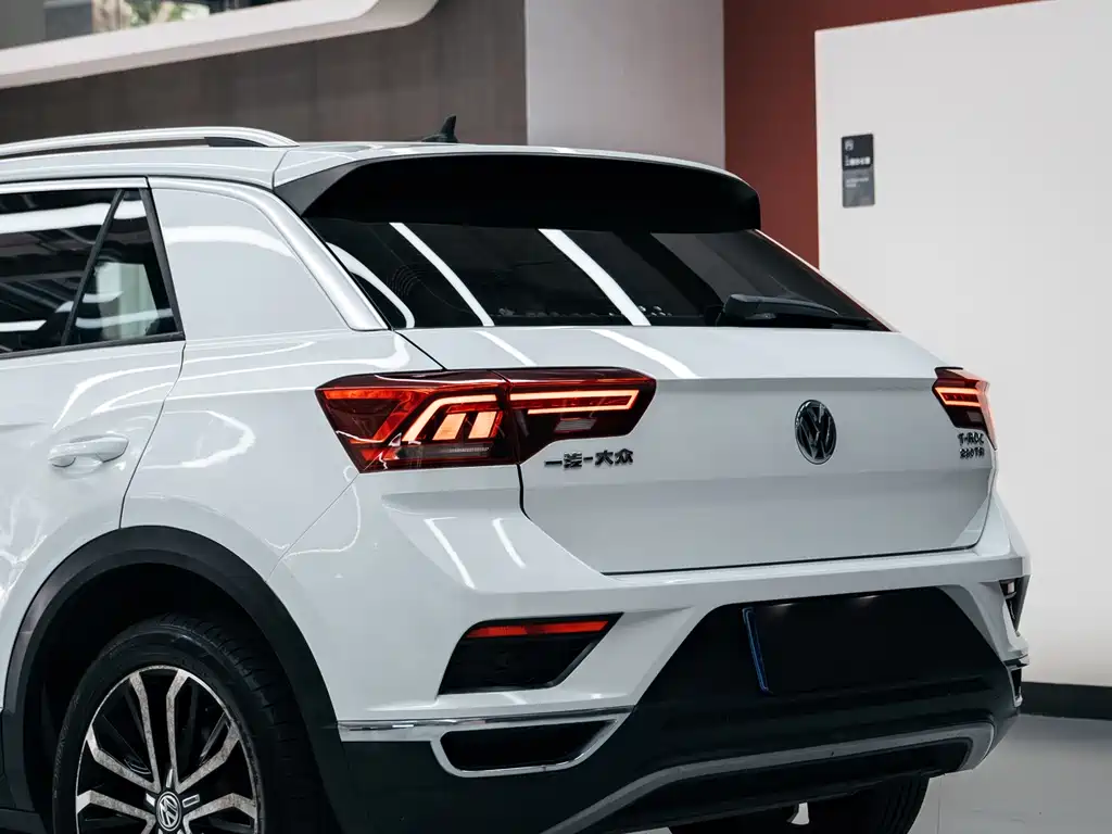 Volkswagen T-Roc 2019 — фото 8