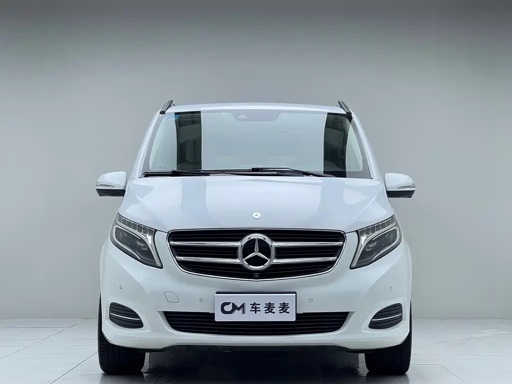 Mercedes-Benz V-Class 2017 — фото 2