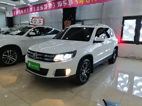 Volkswagen Tiguan 2015