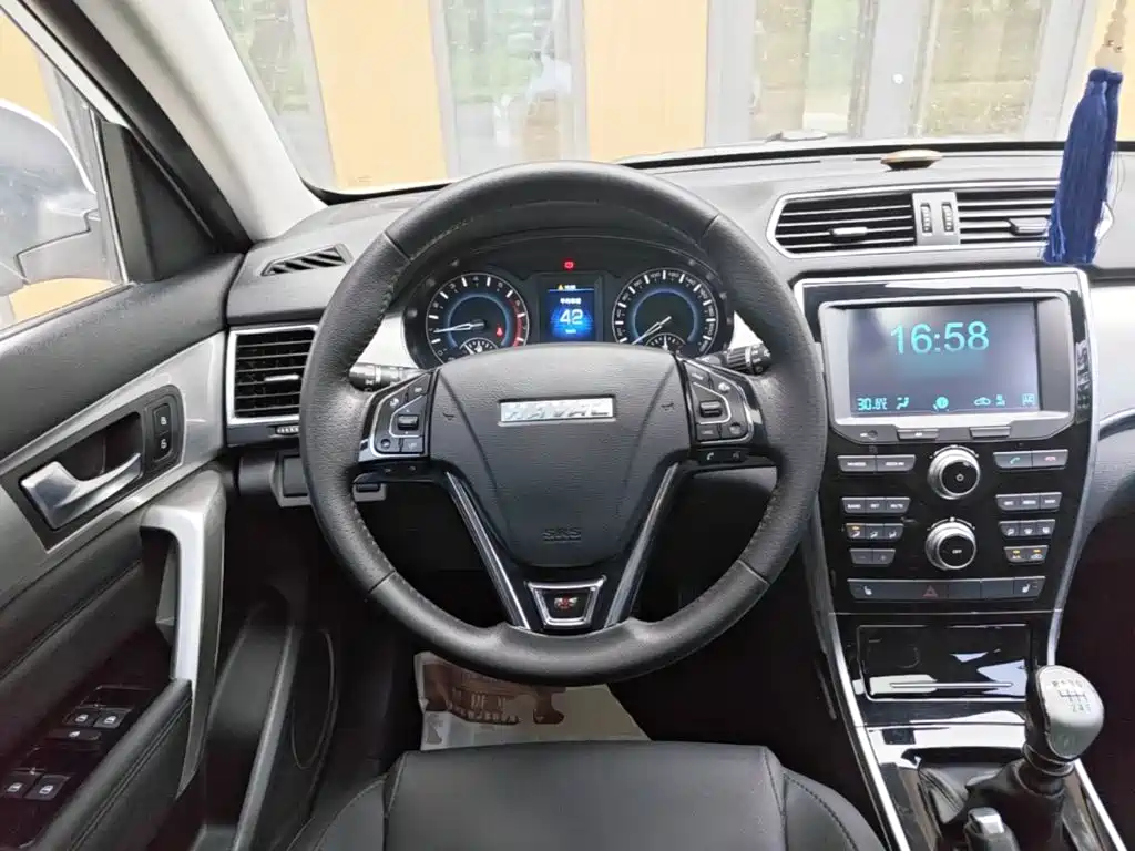 Haval H2 2016 — фото 11