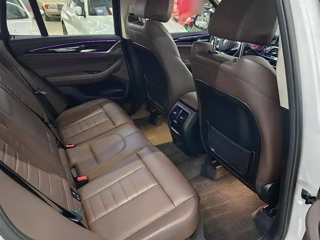 BMW X3 2019 — фото 15
