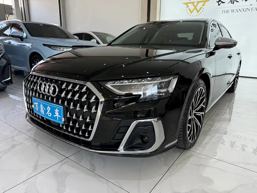 Audi A8 2023