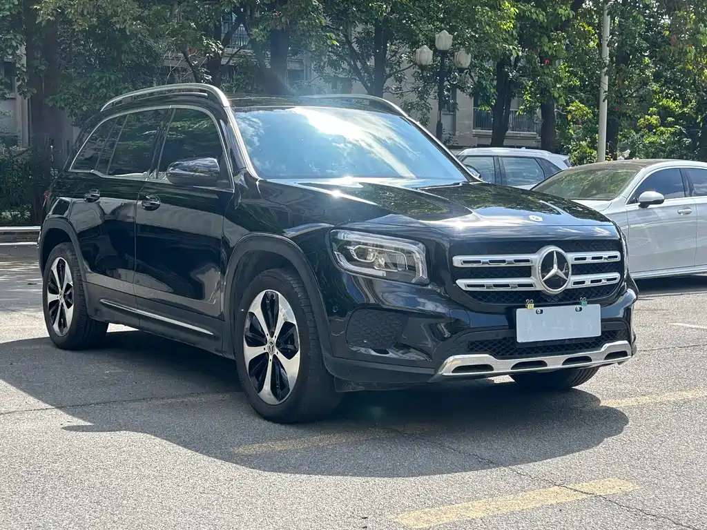 Mercedes-Benz GLB 2022 — фото 3