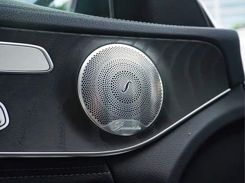 Mercedes-Benz C-Class 2019 — фото 17