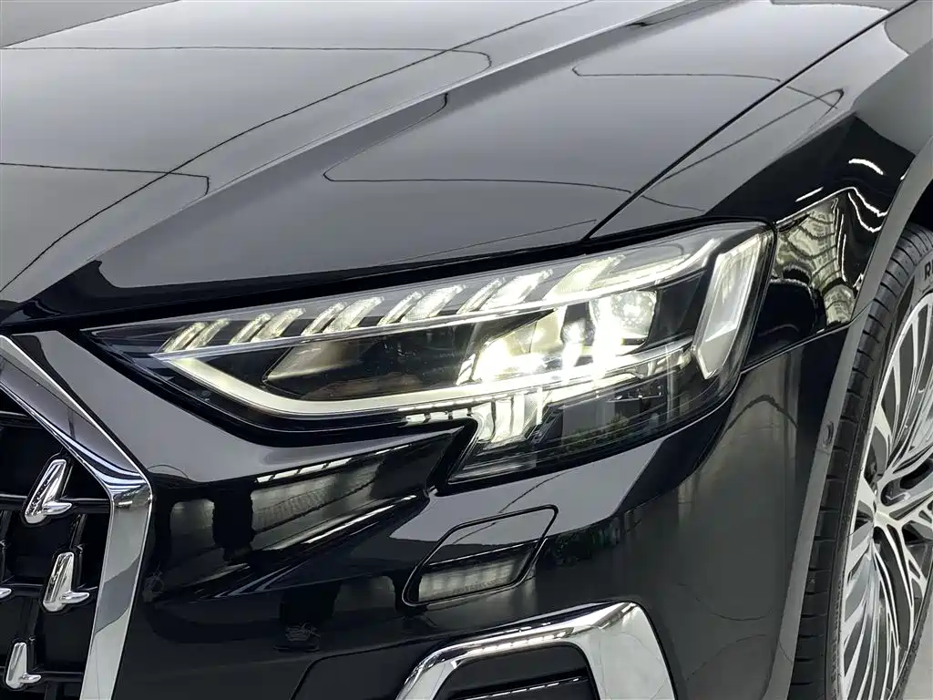 Audi A8 2023 — фото 34