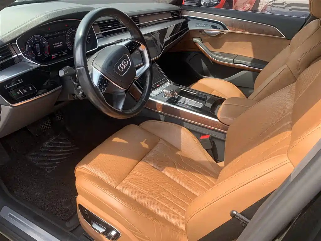 Audi A8 2021
