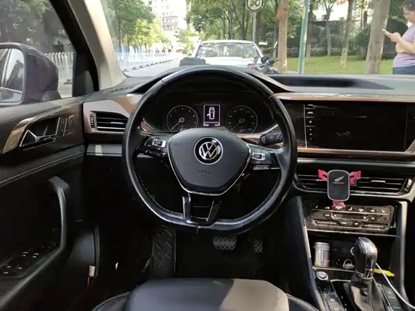 Volkswagen Tharu 2022