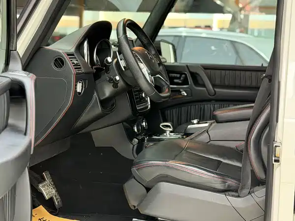 Mercedes-Benz G-Class 2013