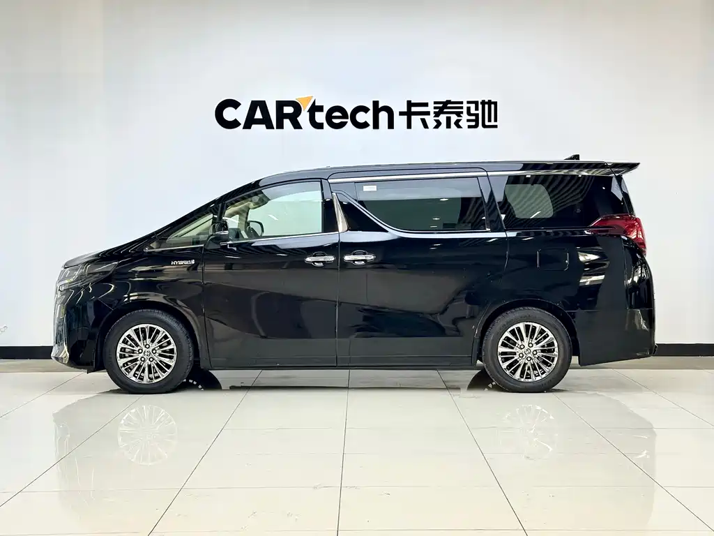 Toyota Alphard 2022 — фото 5